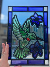 09/23/24 at 5:30 pm Stained Glass-Inspired Resin Workshop @ Vanished Valley Brewing